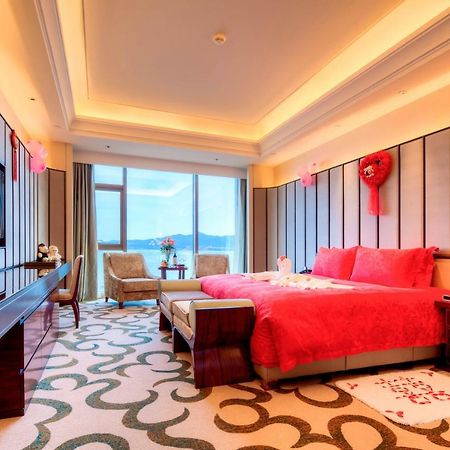 Royal Seaside Hotel And Hot Springs Xiamen Exterior photo
